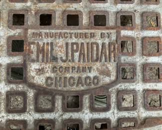 Footrest on barbershop chair