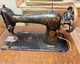 Antique Singer treadle sewing machine. 