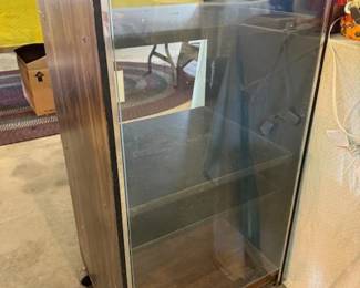 Fisher stereo cabinet. 