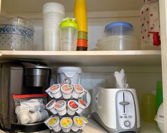 Keurig, Toaster, Plasticware