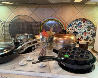 Pots & Pans, Trays, Bakeware