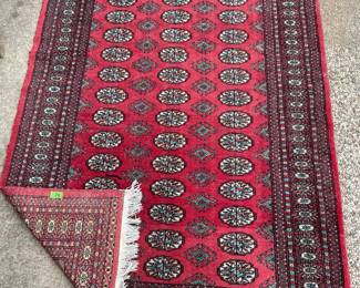 40+ rugs!  REALLY!!!