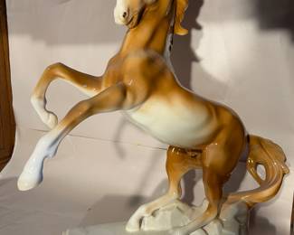 Porcelain horse