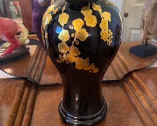 black gilt ceramic vase