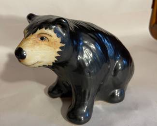 Pottery bear