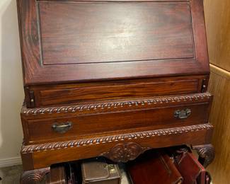 drop front desk closed