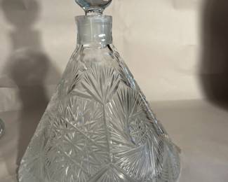 Crystal decanter