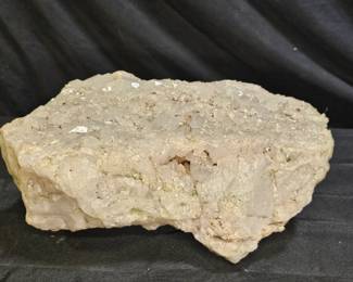 Large Chunk Milky Quartz