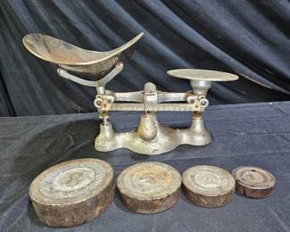 ATQ Jacobs Bros Detecto Cast Iron Counter Scale