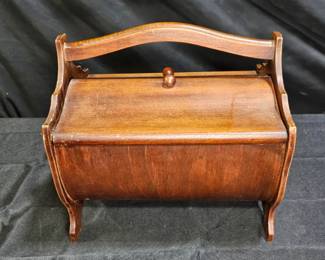 VTG Wooden Sewing Box with Interior Tray