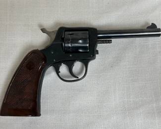 Harrington Richardson Model 922 22LR Revolver