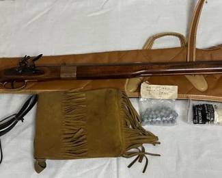UltraHi Kentucky Rifle 45Cal with Soft Case and Leather Bag