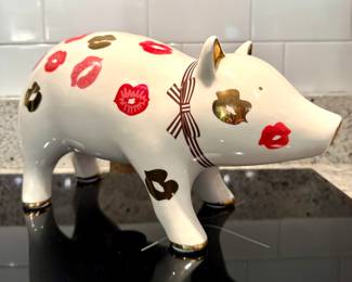$100 - Henri Bendel piggy bank, 12L x 5W x 7H