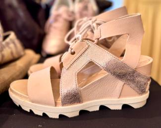 $48 - Sorel sandals, size 8.5, like new condition!