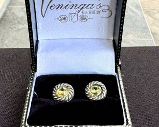 Shop fine jewelry in person or call to inquire! David Yurman 925 and 18k with green stone. These earrings do not have a back.