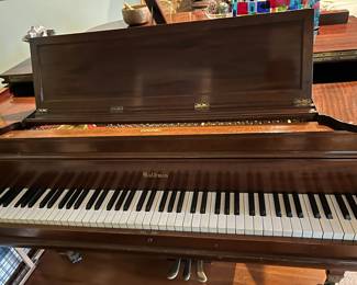 Elegant Baldwin Baby Grand Piano:
Beautiful Baldwin baby grand piano in excellent condition. This instrument combines classic craftsmanship with rich, full-bodied sound — perfect for both seasoned pianists and collectors alike. The finish is well-maintained, with minimal wear consistent with gentle use. Includes matching bench and has been kept in a climate-controlled home. Ideal for any music room, living space, or performance setting.
Brand: Baldwin
Condition: Excellent / Very Good
Don’t miss the opportunity to own a timeless Baldwin — a true symbol of American piano-making quality.