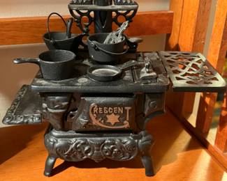 Crescent Style Child's Toy Stove, also the only stove I can actually use...