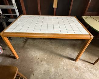 Sturdy tile top table
