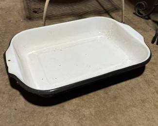 Enamelware casserole dish