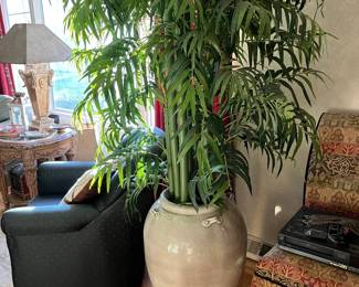 This oversized Ceramic floor vase is beautiful! Cream with some taupe undertones, it is almost 30 inches tall and is in great condition! Buy it alone OR with the faux bamboo!