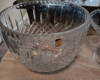 Lead crystal bowl 
