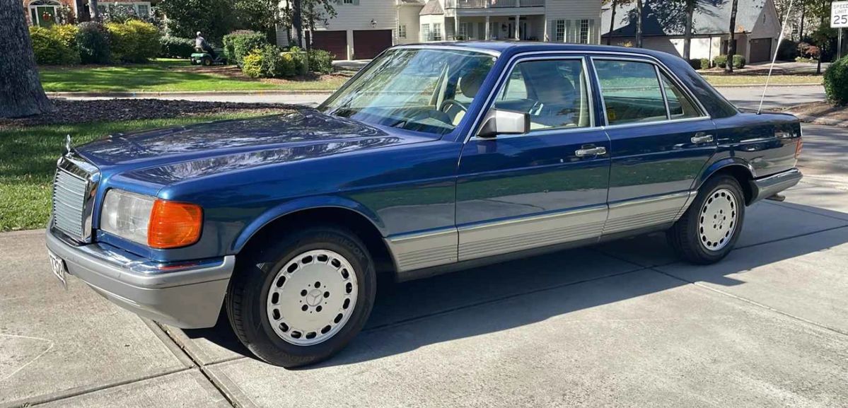 01 MercedesBenz SE380 W126 V8  EU Import  RESERVE 6,500 USD