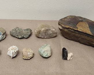 Miscellaneous Rock Decor