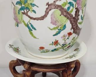 Chinese Porcelain Cachepot