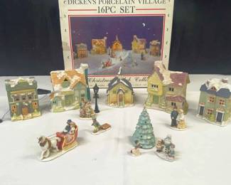 Dickens Porcelain Village 16 Pc