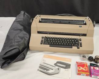 07 IBM Correcting Selectric II Typewriter