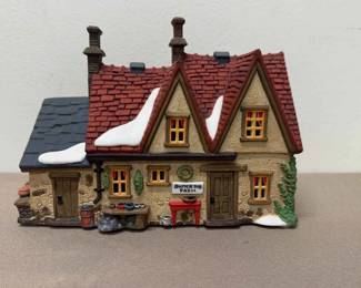 Heritage Village Collection Butter Tub Farmhouse