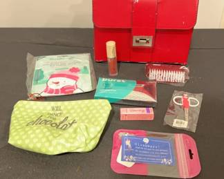 New Makeup, Dancer Scissors More