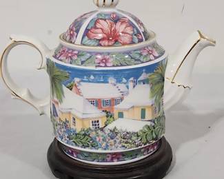 Vintage James Sadler Rooftops Teapot