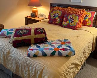 QUEEN BEDDING, VINTAGE AND CONTEMPORARY QUILTS, DECOR