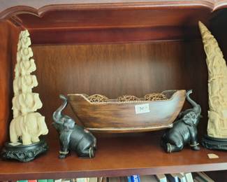 Decorative elephants