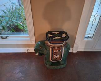 Elephant plant stand