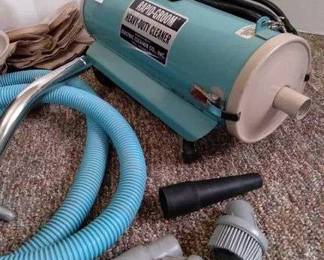 1 RapidGroom heavy duty cleaner