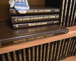 Set of 107 valuable Louis L'Amour books