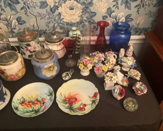 Wonderful glassware, royal Daulton floral