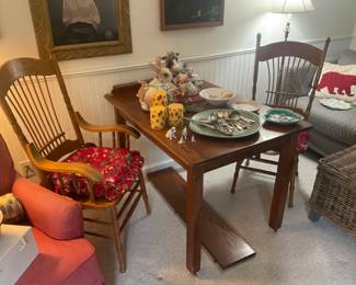 Two chairs and oak table