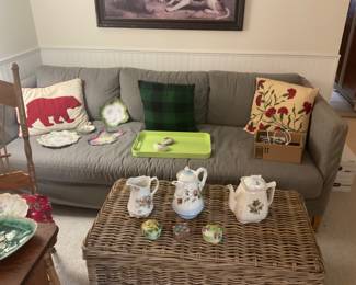 Wonderful, Collector teapots