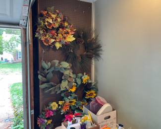 Wonderful holiday wreath