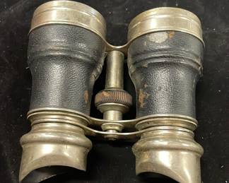 World War I French binoculars