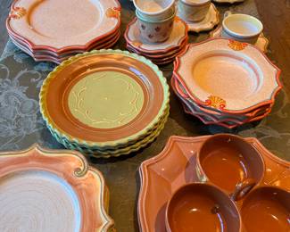 HORCHOW/NEIMAN MARCUS DISHES