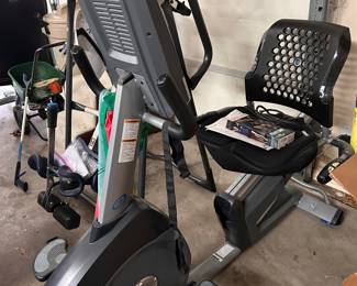 NAUTILUS STATIONARY BIKE