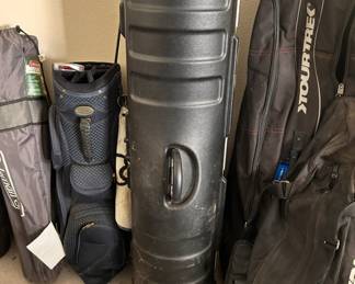 SKB HARD SHELL GOLF TRAVEL CASE