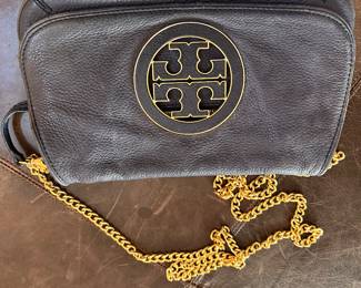 VINTAGE TORI BURCH LEATHER PURSE