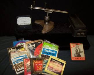 Guitar Strings      Cry Baby Foot Pedal