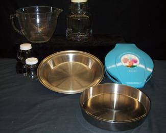 Pampered Chef Mixing Bowl