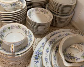 Sweet pattern on this set